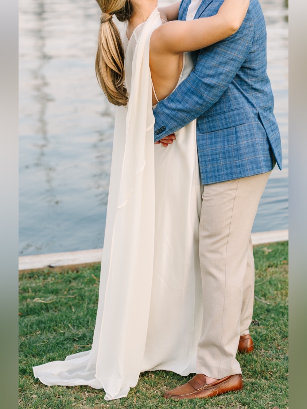 L'Academie White Cape-Overlay Maxi Dress - Picture 7 of 16